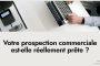 Dirigeant d’entreprise ou responsable associatif organisant sa démarche de prospection commerciale à l’aide d’un fichier de contacts, d’un ciblage structuré et d’un plan d’actions.